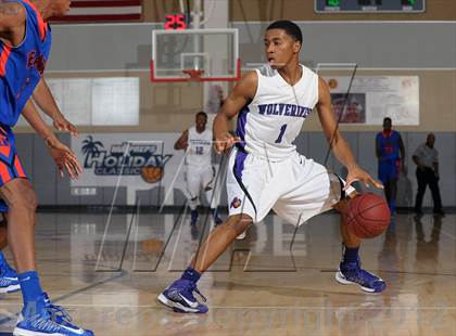 Thumbnail 2 in Miller Grove vs. Rainier Beach (MaxPreps Holiday Classic) photogallery.