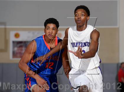 Thumbnail 3 in Miller Grove vs. Rainier Beach (MaxPreps Holiday Classic) photogallery.