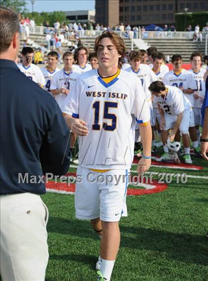 Thumbnail 2 in Fairport vs. West Islip (NYSPHSAA Class A Final) photogallery.