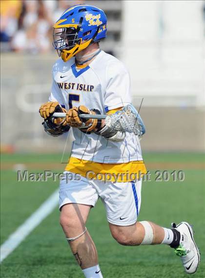 Thumbnail 3 in Fairport vs. West Islip (NYSPHSAA Class A Final) photogallery.