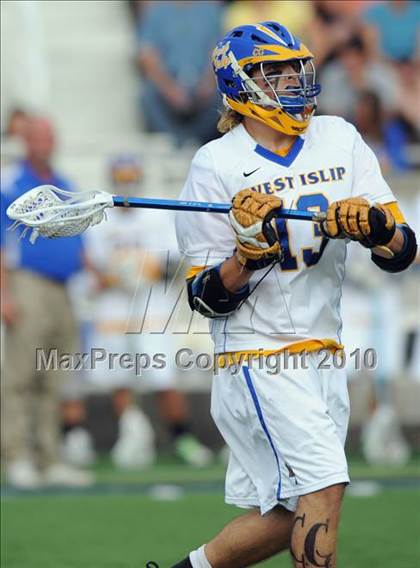 Thumbnail 1 in Fairport vs. West Islip (NYSPHSAA Class A Final) photogallery.