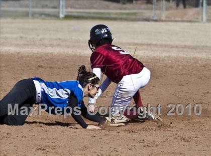 Thumbnail 1 in Saginaw vs. North Crowley (Brewer Tournament) photogallery.