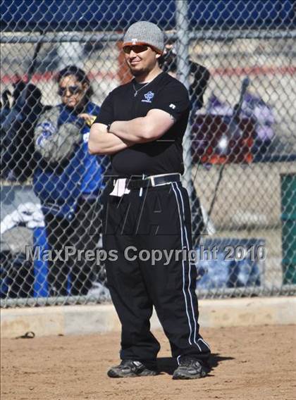 Thumbnail 2 in Saginaw vs. North Crowley (Brewer Tournament) photogallery.