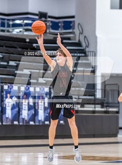 Thumbnail 2 in Marcus @ Hebron photogallery.