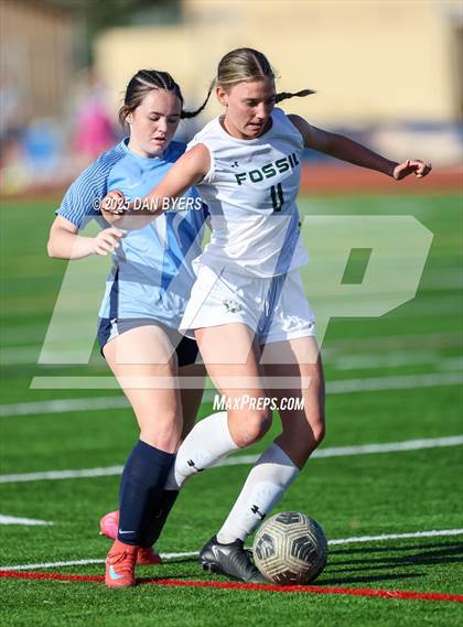 Thumbnail 1 in Fossil Ridge @ Poudre photogallery.