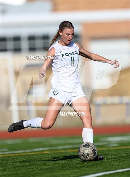 Thumbnail 1 in Fossil Ridge @ Poudre photogallery.