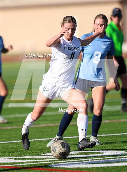 Thumbnail 1 in Fossil Ridge @ Poudre photogallery.