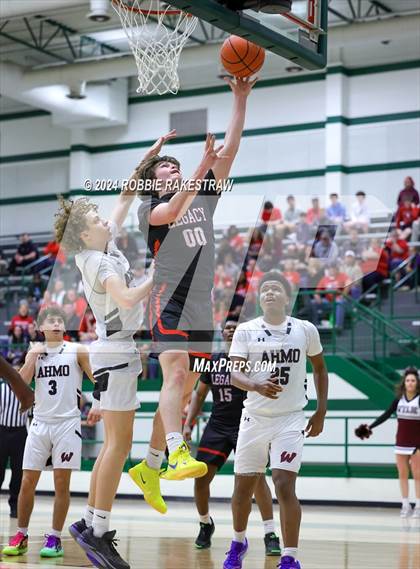 Thumbnail 1 in Wylie vs. Tyler Legacy (UIL 6A Regional Quarterfinal Playoffs) photogallery.