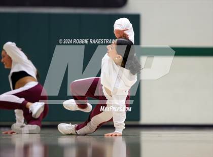 Thumbnail 2 in Wylie vs. Tyler Legacy (UIL 6A Regional Quarterfinal Playoffs) photogallery.