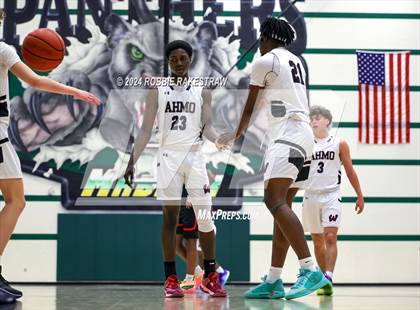 Thumbnail 1 in Wylie vs. Tyler Legacy (UIL 6A Regional Quarterfinal Playoffs) photogallery.