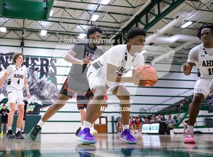 Thumbnail 2 in Wylie vs. Tyler Legacy (UIL 6A Regional Quarterfinal Playoffs) photogallery.