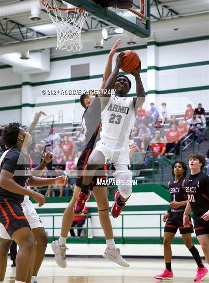 Thumbnail 2 in Wylie vs. Tyler Legacy (UIL 6A Regional Quarterfinal Playoffs) photogallery.