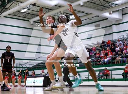 Thumbnail 3 in Wylie vs. Tyler Legacy (UIL 6A Regional Quarterfinal Playoffs) photogallery.