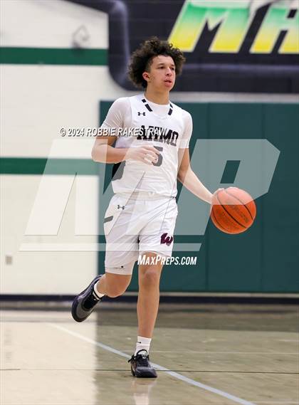 Thumbnail 3 in Wylie vs. Tyler Legacy (UIL 6A Regional Quarterfinal Playoffs) photogallery.