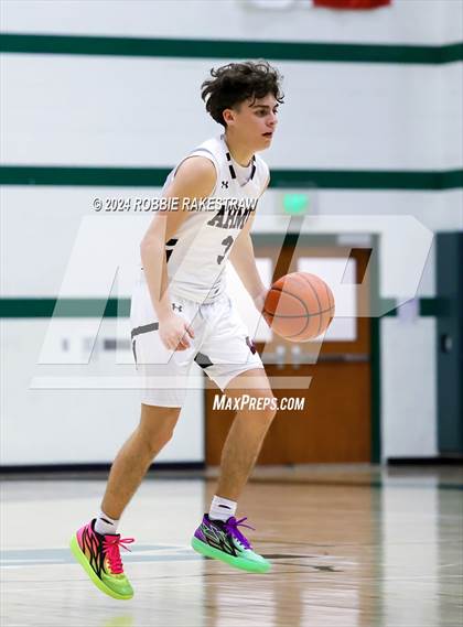 Thumbnail 2 in Wylie vs. Tyler Legacy (UIL 6A Regional Quarterfinal Playoffs) photogallery.