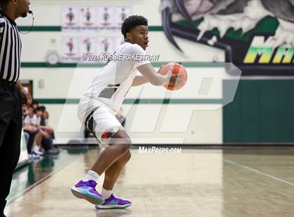 Thumbnail 1 in Wylie vs. Tyler Legacy (UIL 6A Regional Quarterfinal Playoffs) photogallery.