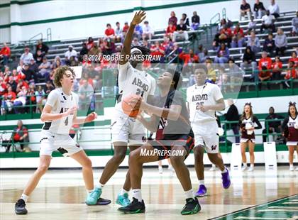 Thumbnail 1 in Wylie vs. Tyler Legacy (UIL 6A Regional Quarterfinal Playoffs) photogallery.