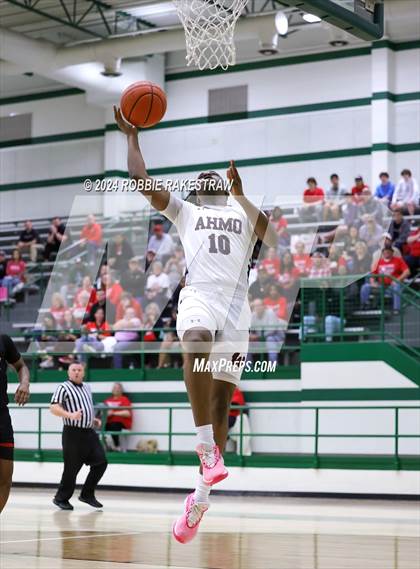 Thumbnail 1 in Wylie vs. Tyler Legacy (UIL 6A Regional Quarterfinal Playoffs) photogallery.