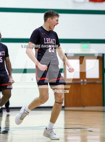 Thumbnail 1 in Wylie vs. Tyler Legacy (UIL 6A Regional Quarterfinal Playoffs) photogallery.