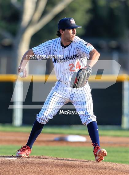 Thumbnail 3 in Mayfair vs Maranatha photogallery.