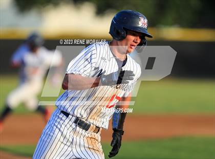 Thumbnail 3 in Mayfair vs Maranatha photogallery.