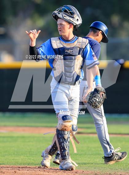 Thumbnail 2 in Mayfair vs Maranatha photogallery.