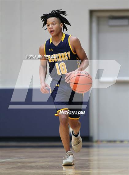 Thumbnail 1 in McKinney vs. Elkins (McDonald's Texas Invitational) photogallery.