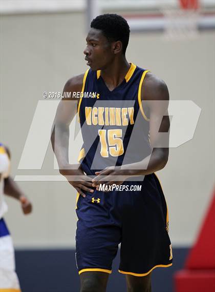 Thumbnail 1 in McKinney vs. Elkins (McDonald's Texas Invitational) photogallery.