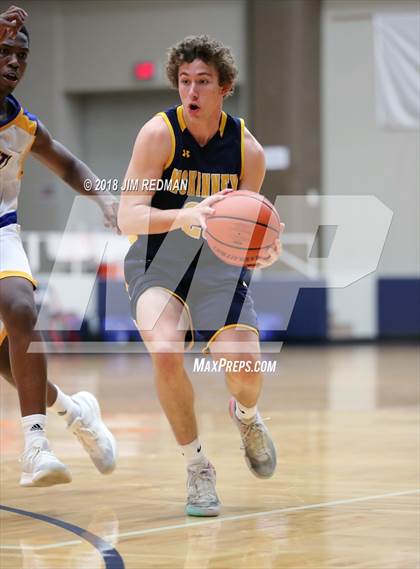 Thumbnail 2 in McKinney vs. Elkins (McDonald's Texas Invitational) photogallery.