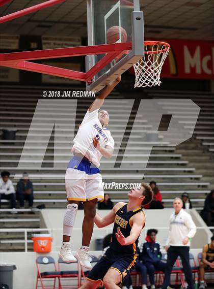 Thumbnail 3 in McKinney vs. Elkins (McDonald's Texas Invitational) photogallery.
