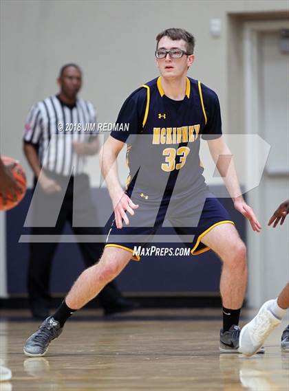Thumbnail 1 in McKinney vs. Elkins (McDonald's Texas Invitational) photogallery.
