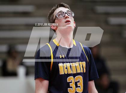 Thumbnail 2 in McKinney vs. Elkins (McDonald's Texas Invitational) photogallery.