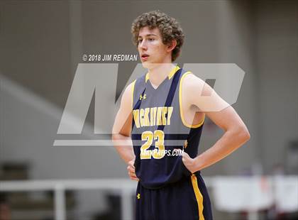Thumbnail 2 in McKinney vs. Elkins (McDonald's Texas Invitational) photogallery.