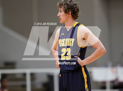 Thumbnail 3 in McKinney vs. Elkins (McDonald's Texas Invitational) photogallery.