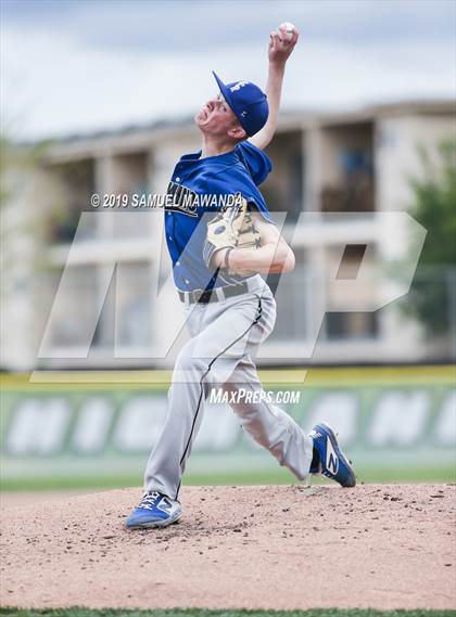 Thumbnail 2 in El Camino Real @ Granada Hills Charter  photogallery.