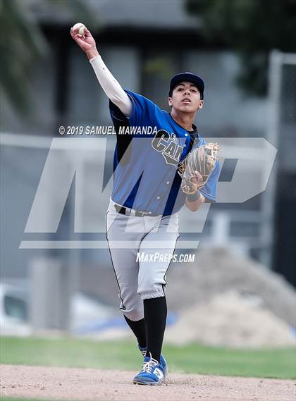 Thumbnail 2 in El Camino Real @ Granada Hills Charter  photogallery.