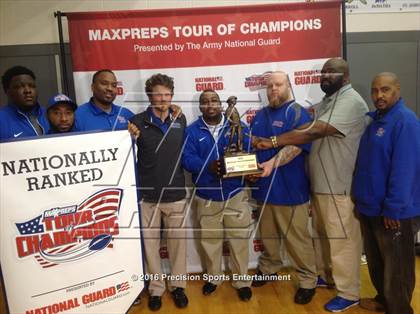 Thumbnail 1 in DeMatha TOC Ceremony photogallery.