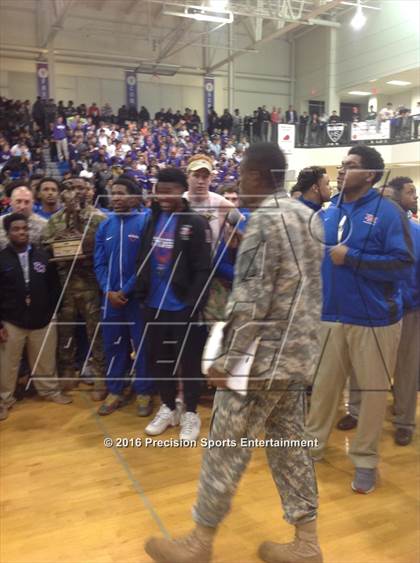 Thumbnail 3 in DeMatha TOC Ceremony photogallery.