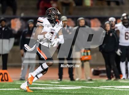 Thumbnail 2 in Central vs Oak Ridge (CIF NorCal Division 1-AA Regional Championship) photogallery.
