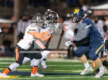 Thumbnail 1 in Central vs Oak Ridge (CIF NorCal Division 1-AA Regional Championship) photogallery.