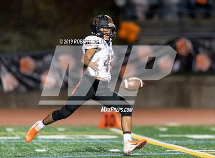 Thumbnail 2 in Central vs Oak Ridge (CIF NorCal Division 1-AA Regional Championship) photogallery.