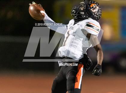Thumbnail 3 in Central vs Oak Ridge (CIF NorCal Division 1-AA Regional Championship) photogallery.
