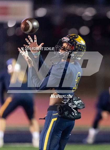 Thumbnail 2 in Central vs Oak Ridge (CIF NorCal Division 1-AA Regional Championship) photogallery.