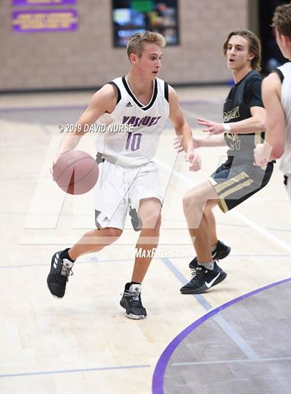 Thumbnail 3 in Golden Valley @ Vasquez photogallery.