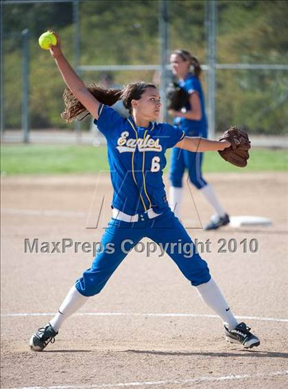 Thumbnail 2 in San Pasqual @ Rancho Bernardo photogallery.
