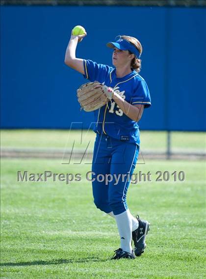 Thumbnail 1 in San Pasqual @ Rancho Bernardo photogallery.