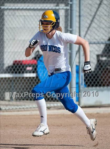Thumbnail 2 in San Pasqual @ Rancho Bernardo photogallery.