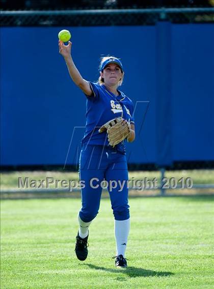 Thumbnail 2 in San Pasqual @ Rancho Bernardo photogallery.