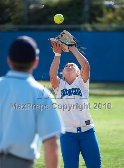 Thumbnail 1 in San Pasqual @ Rancho Bernardo photogallery.