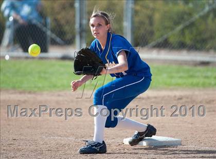 Thumbnail 3 in San Pasqual @ Rancho Bernardo photogallery.